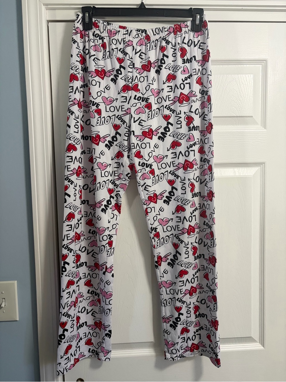 Women's White Heart & 'LOVE' Print Pajama Pants - Pink & Red Hearts